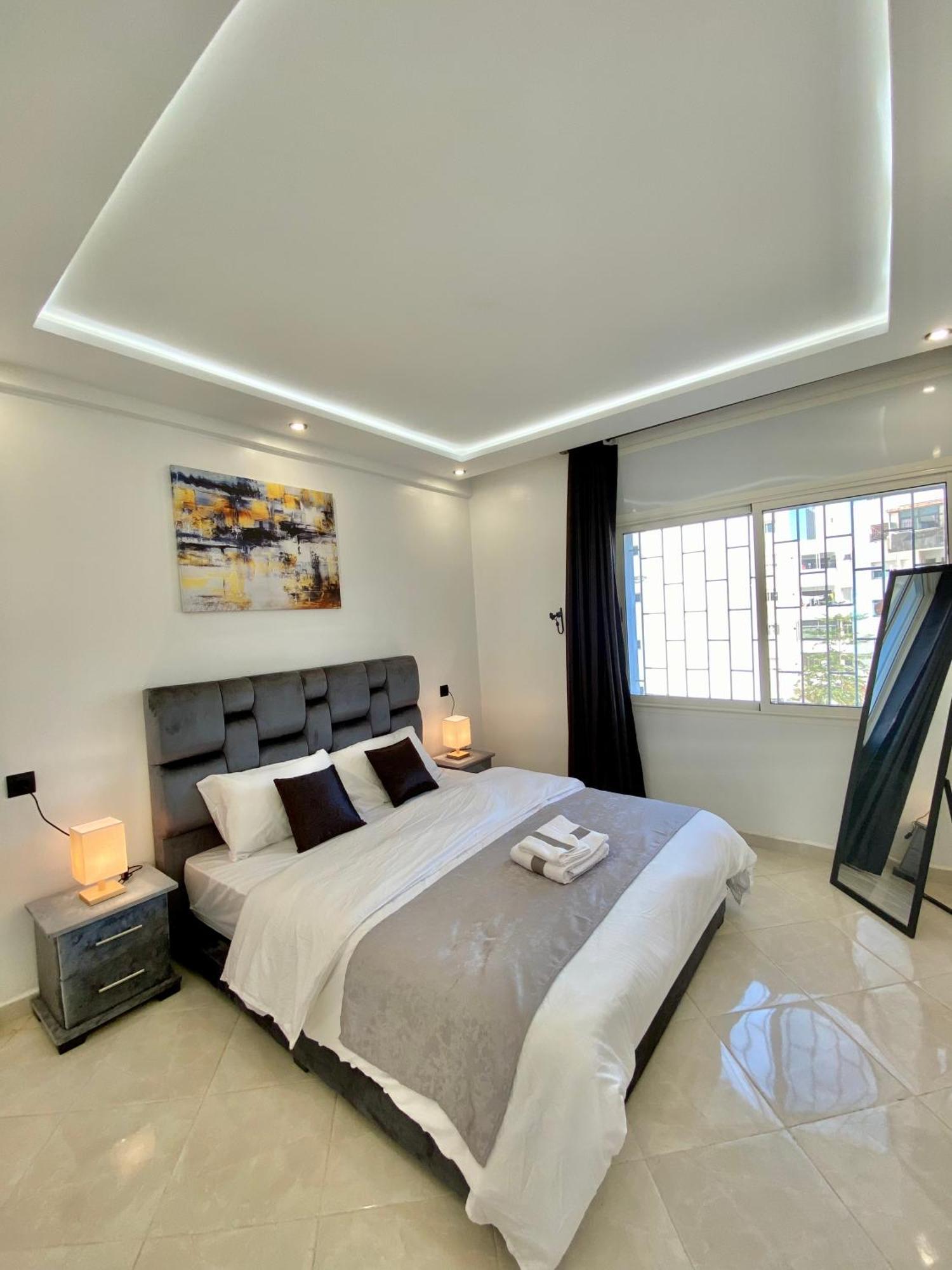 Lovely 2 Bedroom Apartment Rabat Exterior photo